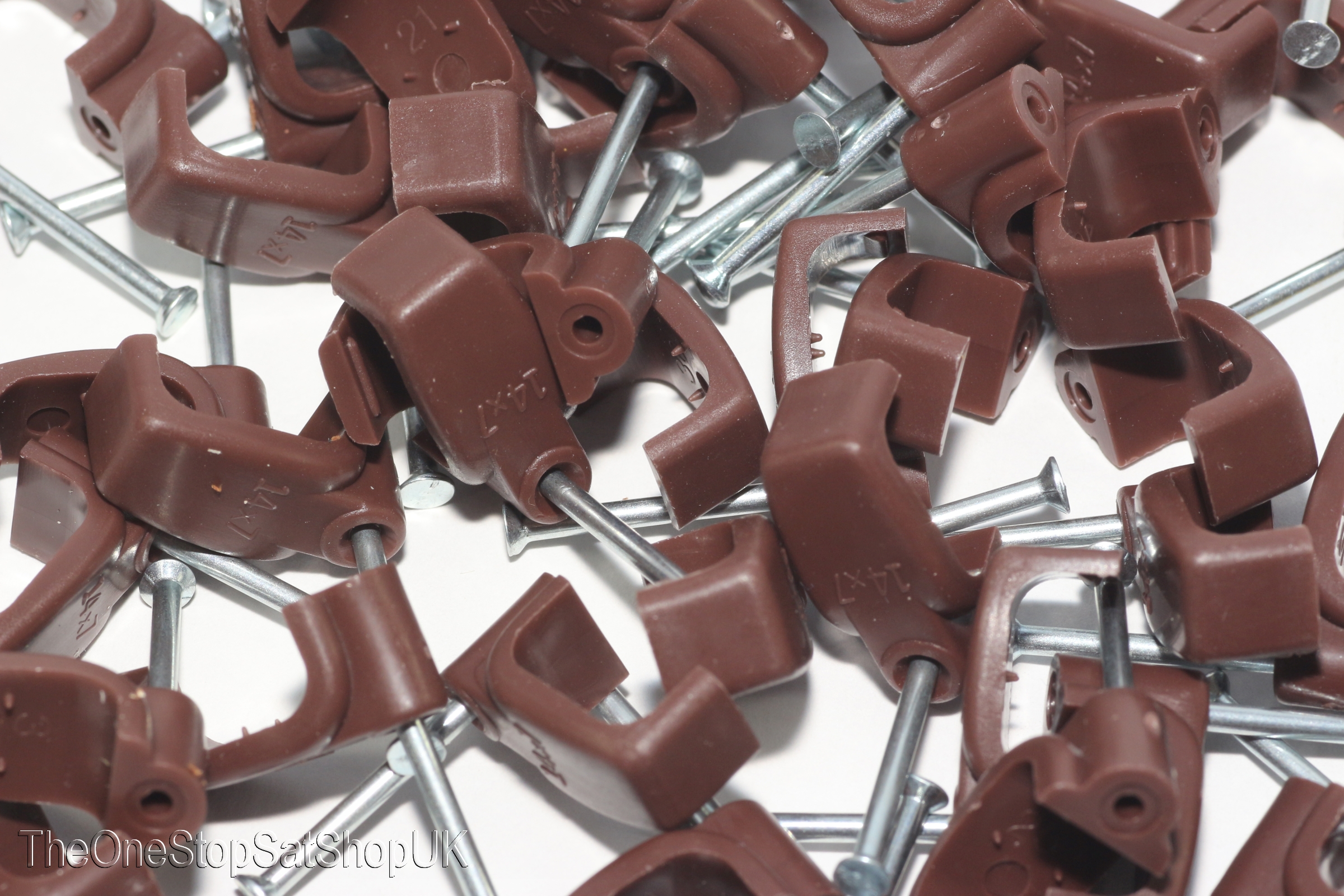 50 x Brown 6mm FT&E Flat Cable Clips for Twin Coax Cable ro WF100
